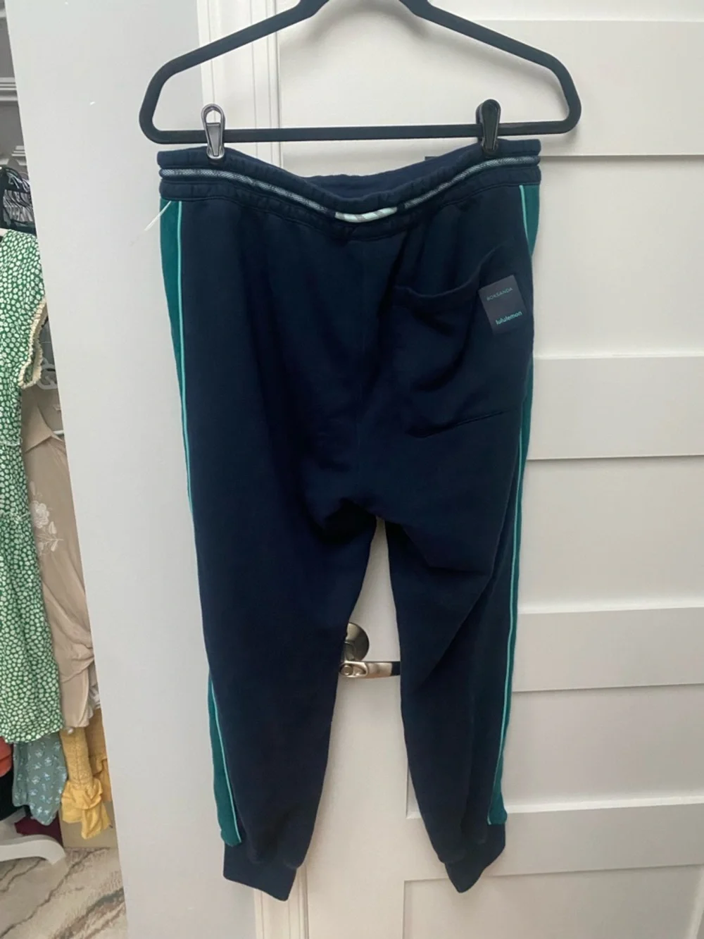 Rare Lululemon Face Forward Jogger sweatpants - Picture 6 of 9